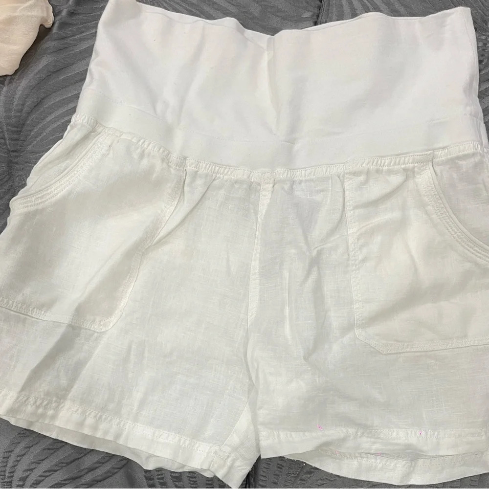 Calvin Klein Short in White used once only